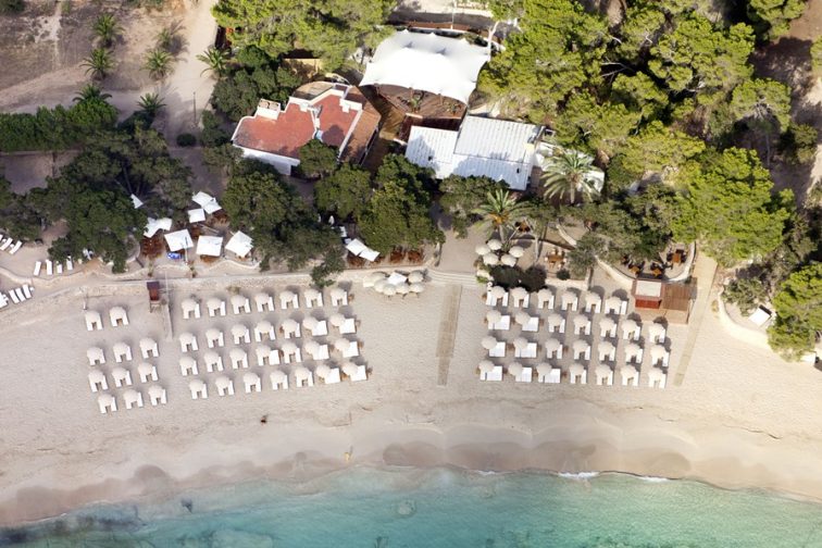 cala bassa beach club