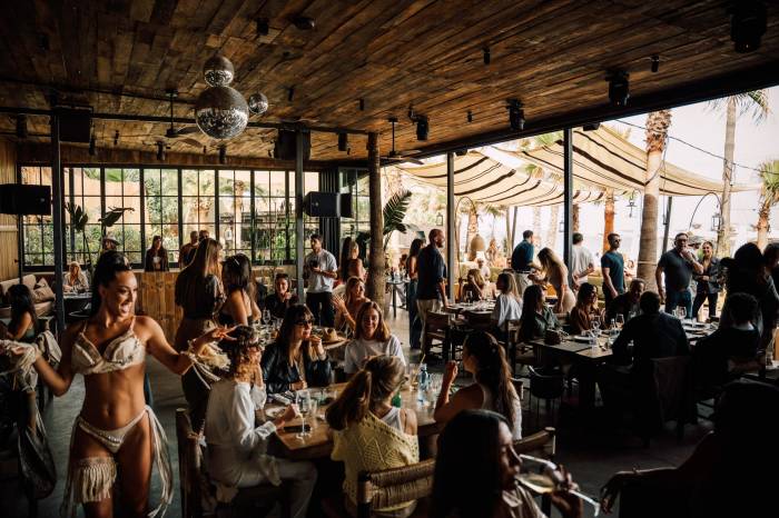 Playa Soleil Ibiza - restaurante y terraza con vistas al mar